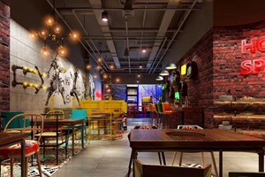 小郡肝工業(yè)loft風(fēng)格火鍋店裝修實(shí)景圖
