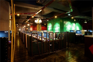 240平超豪華配置網(wǎng)咖裝修效果圖