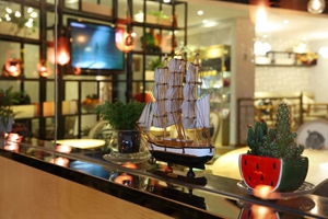 精品休閑音樂(lè )酒吧裝修效果圖