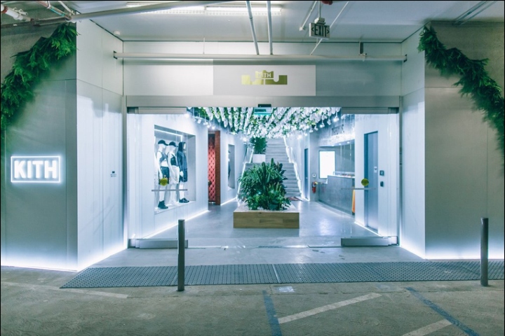 本鞋店裝修案例門(mén)頭設計圖