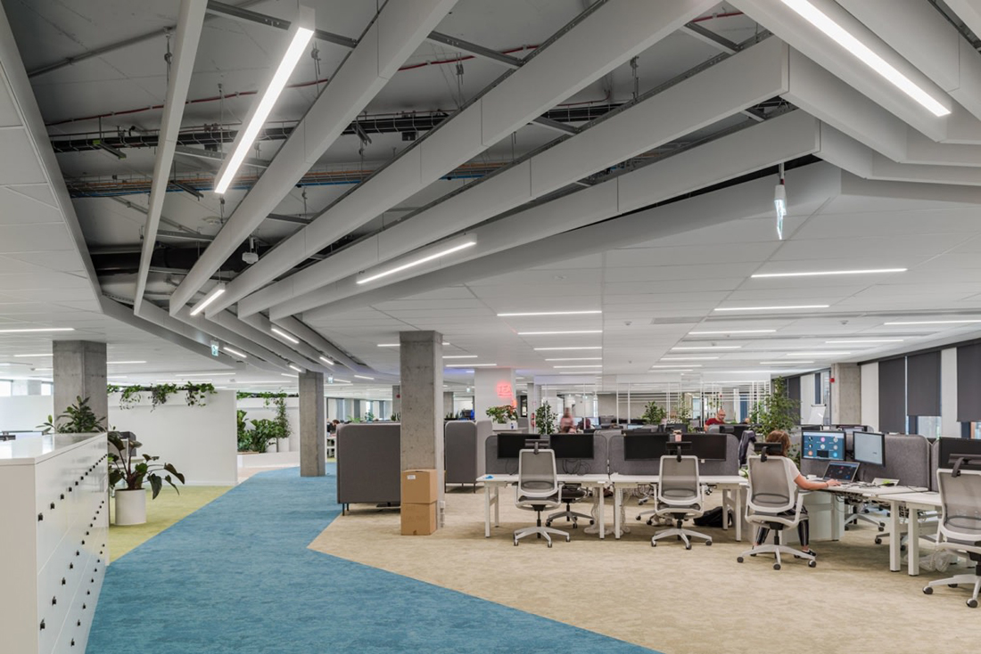 充滿(mǎn)活力的一套辦公室設計作品，很多地方值得借鑒！