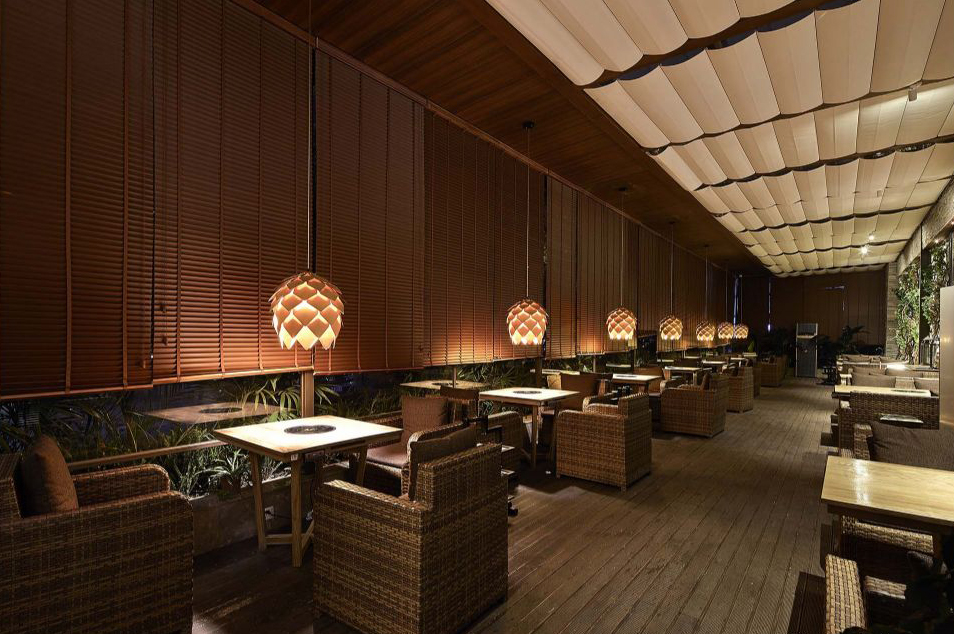 火鍋店鋪裝修大概投入多少錢(qián)一平方？